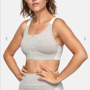 Outdoor Voices Zip Bra in color Atmosphere